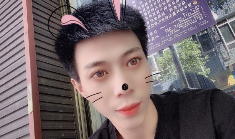 酒伴你的第一张照片--务川闪婚服务中心